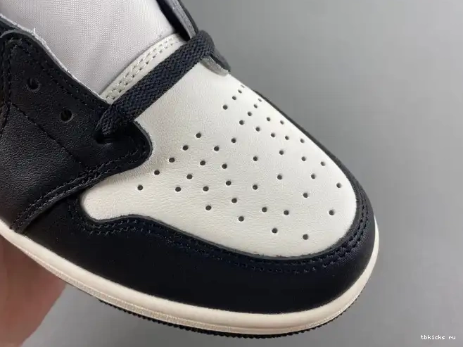 Rep TB CZ0790-102 1 Mocha Air Jordan Low OG 0421